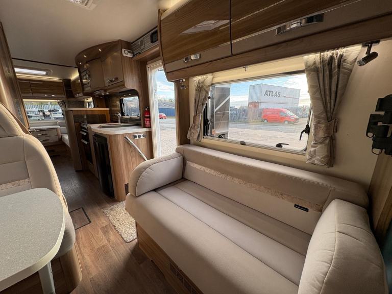 Fiat DUCATO SWIFT KON-TIKI 649 AUTOMATIC TAG AXLE 6 BERTH MOTOR HOME