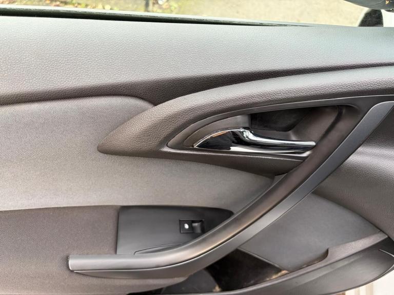 2014 Vauxhall Astra GTC 2.0 CDTi 16V Sport 3dr HATCHBACK DIESEL Manual