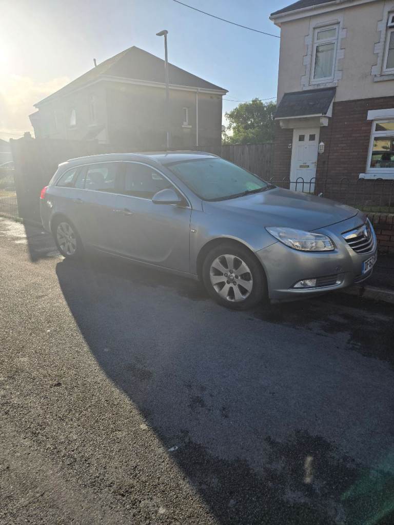 Vauxhall, INSIGNIA, Estate, 2013, Manual, 1956 (cc), 5 doors