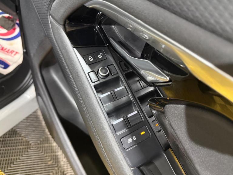 2019 Land Rover Range Rover Evoque 2.0 D150 5dr Auto ESTATE DIESEL Automatic