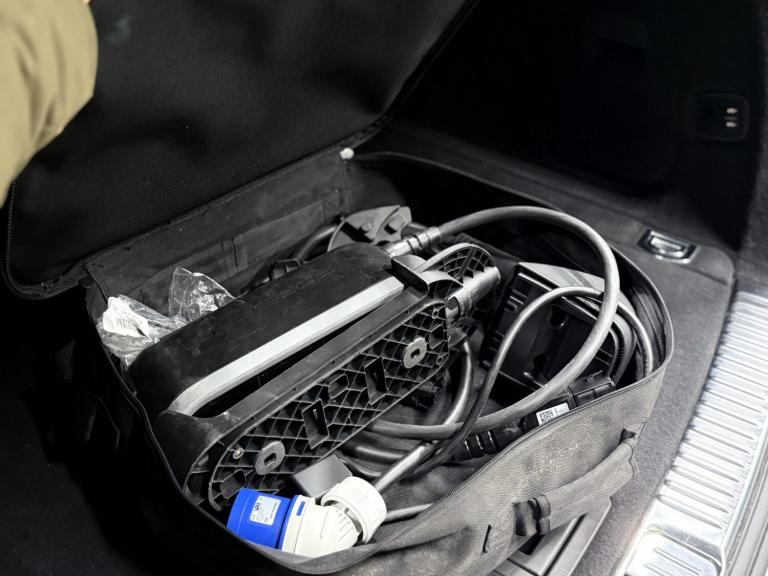 PORSCHE CAYENNE 3.0 V6 E-Hybrid S Platinum Edition 2017