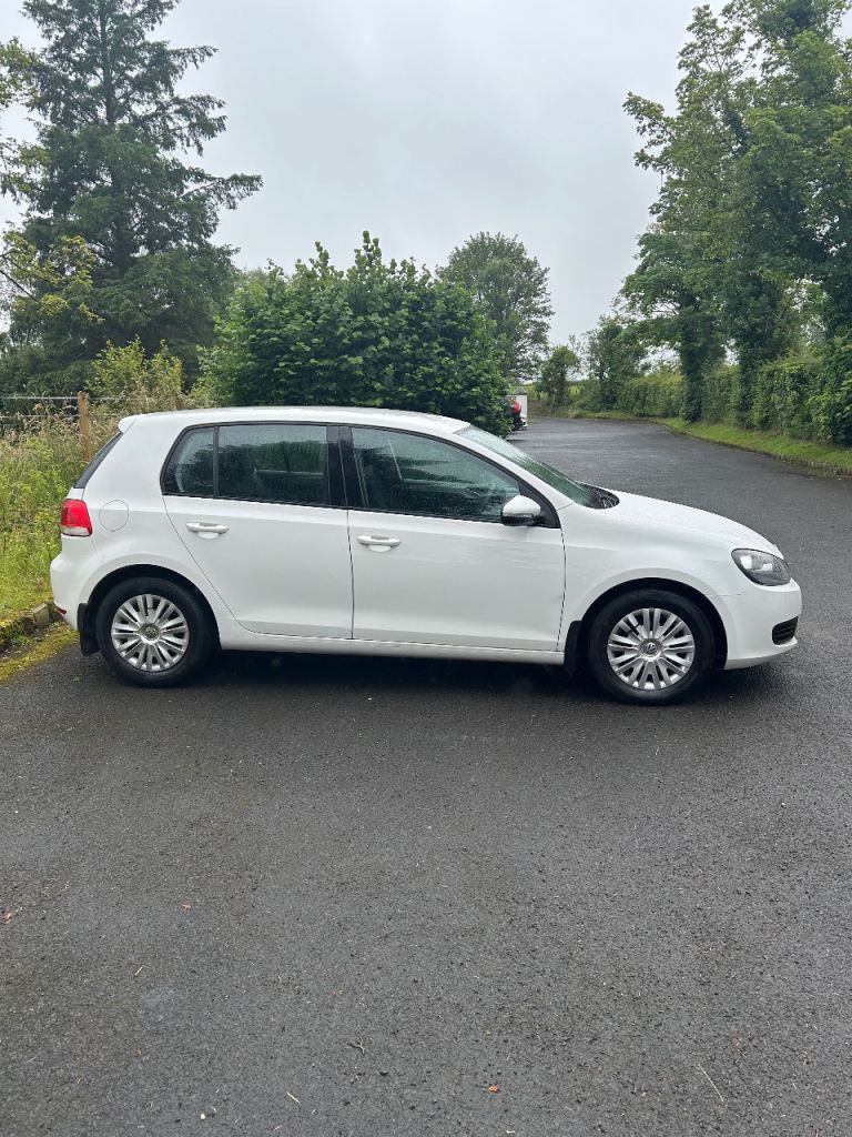 Volkswagen, GOLF, Hatchback, 2010, Manual, 1598 (cc), 5 doors