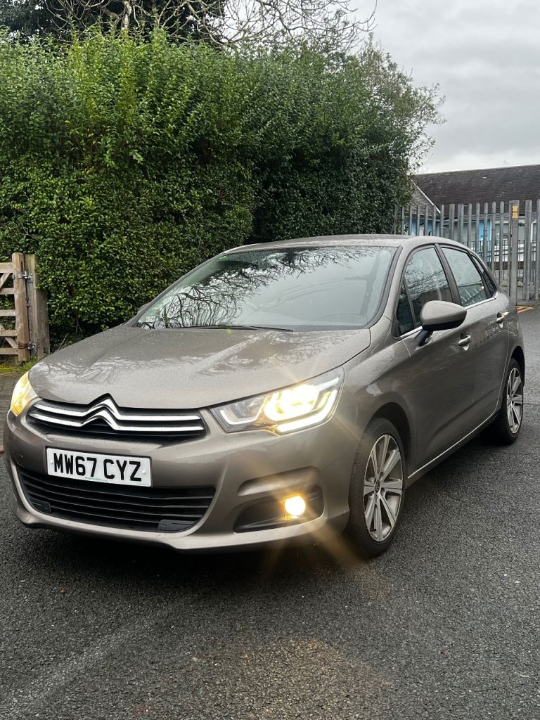 Citroen, C4, Hatchback, 2017, Manual, 1560 (cc), 5 doors