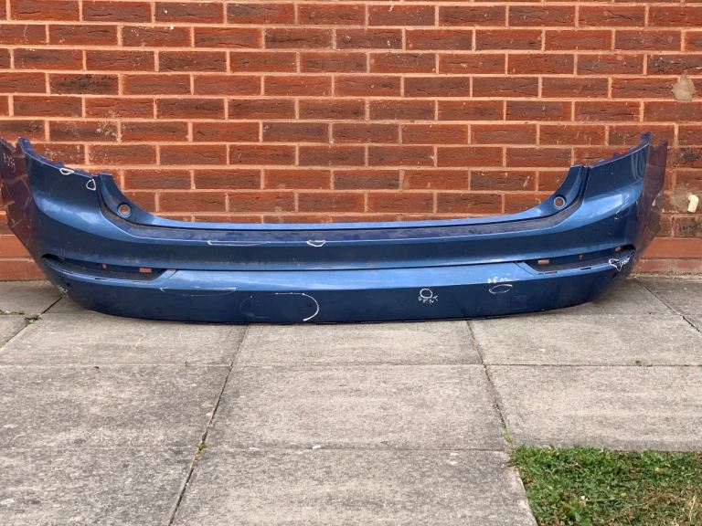 VOLVO XC90 T8 MARK 2 FACE LIFT REAR BUMPER 2015 ONWARDS IN BLUE GENUINE 31353390