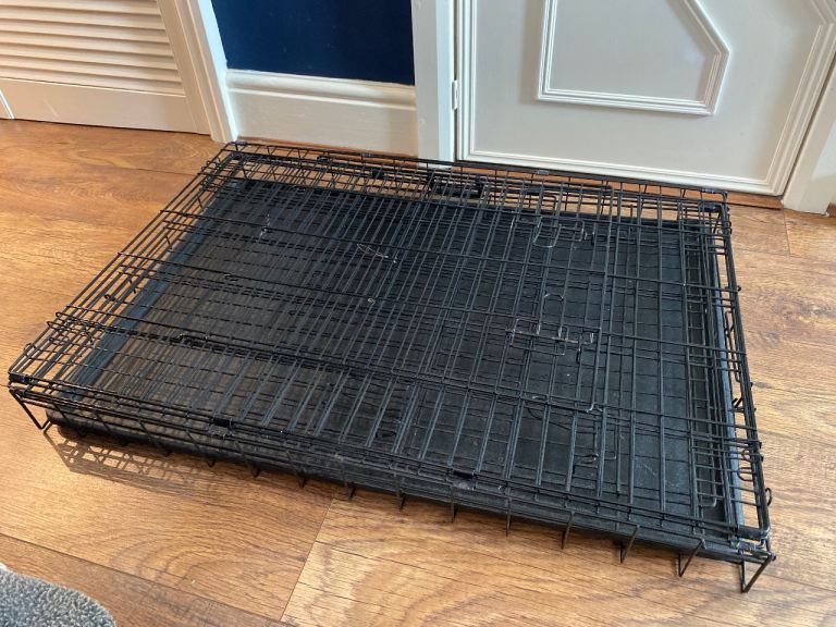 Collapsible 2 door dog crate
