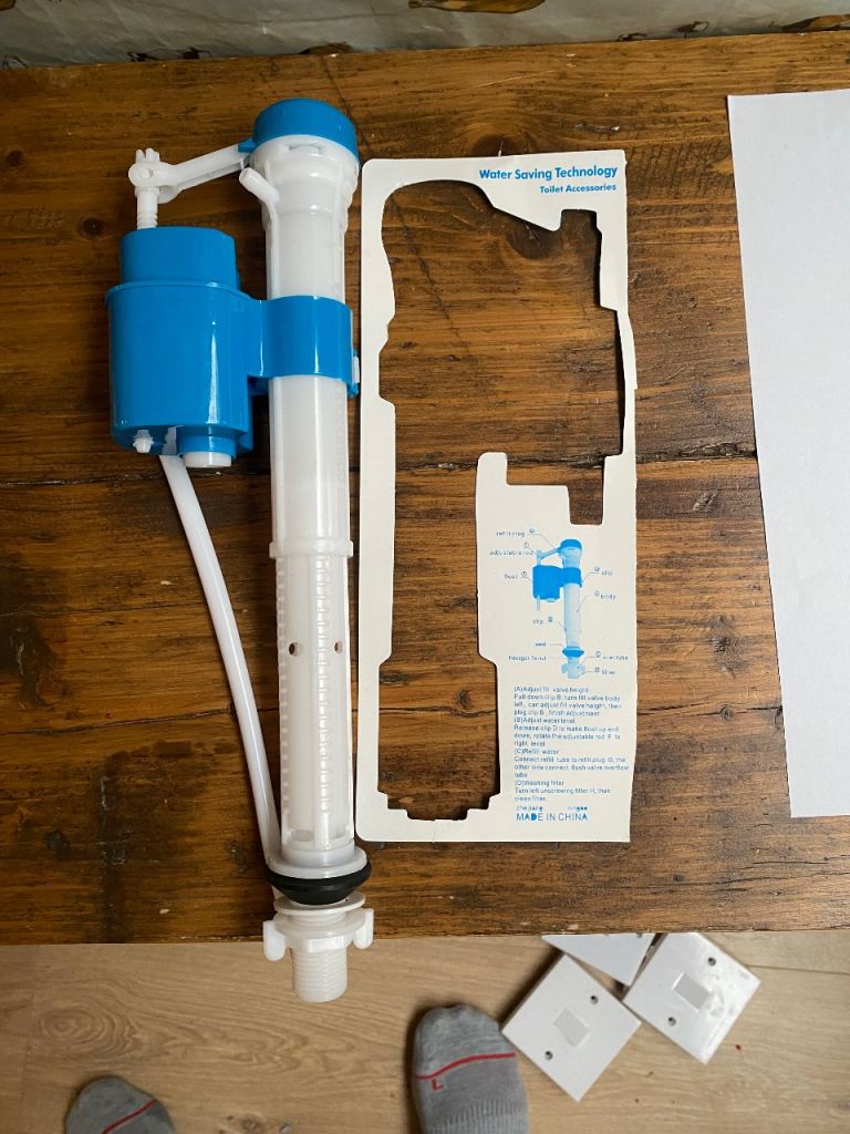 Universal flush valve