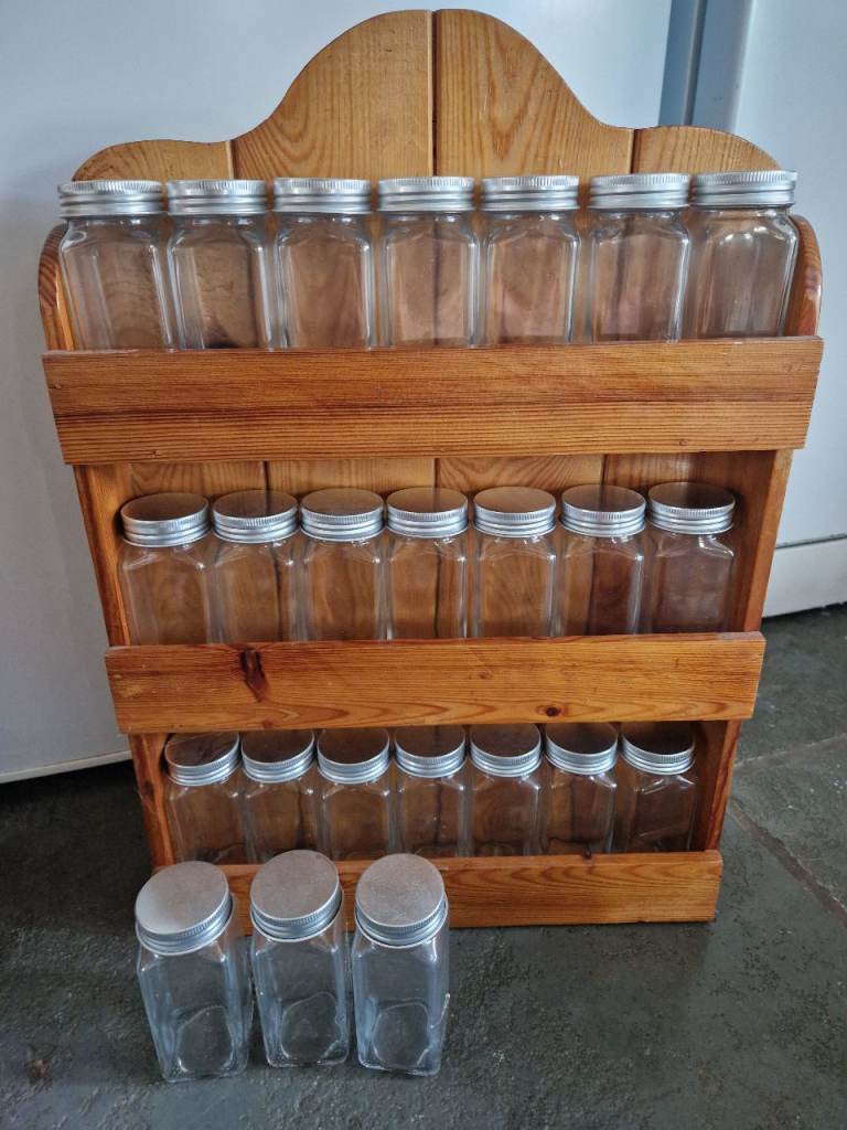 24 spice jars with Lids & shakers & labels & funnel & brush Brand New 