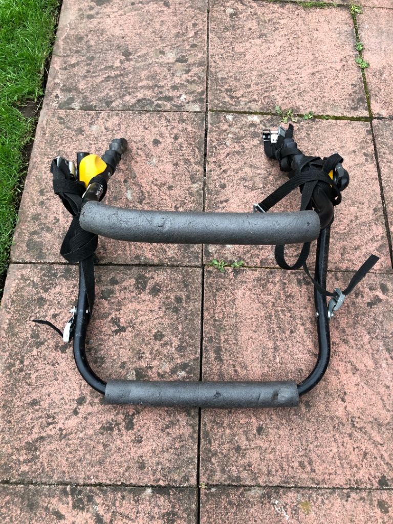 Cycle Carrier/Tailgate Bike rack-takes 2 bikes on car