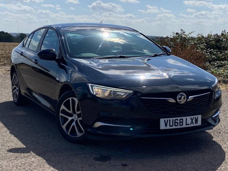 2018 Vauxhall Insignia 1.6 Turbo D ecoTec Design 5dr HATCHBACK DIESEL Manual