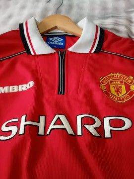 Football Shirt Manchester United 99 treble winners 