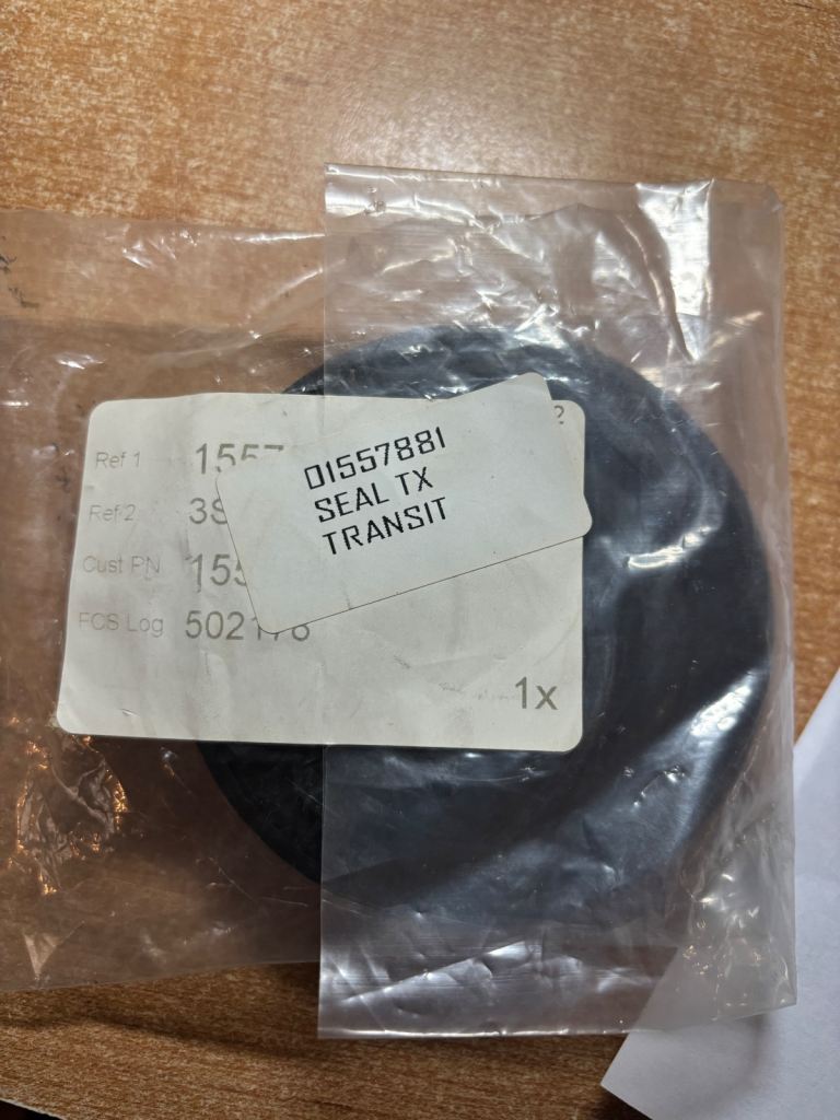 Crankshaft oil seal. Ford Transit 