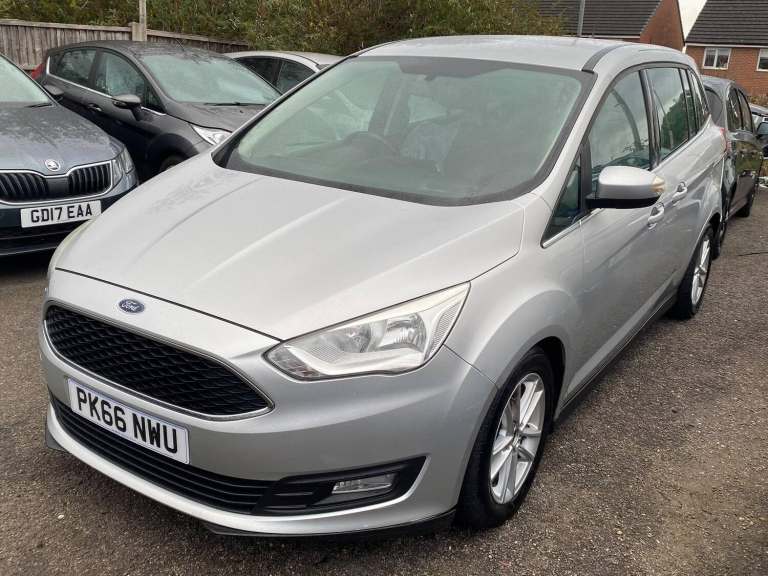 Ford Grand C-Max 1.0T EcoBoost Zetec Euro 6 (s/s) 5dr Petrol Manual