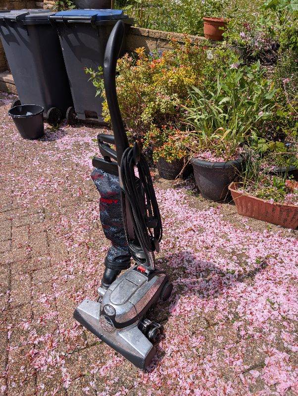 Kirby vacuum cleaner 