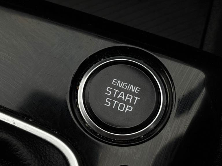 2024 Kia Sportage 1.6T GDi ISG GT-Line 5dr SUV PETROL Manual