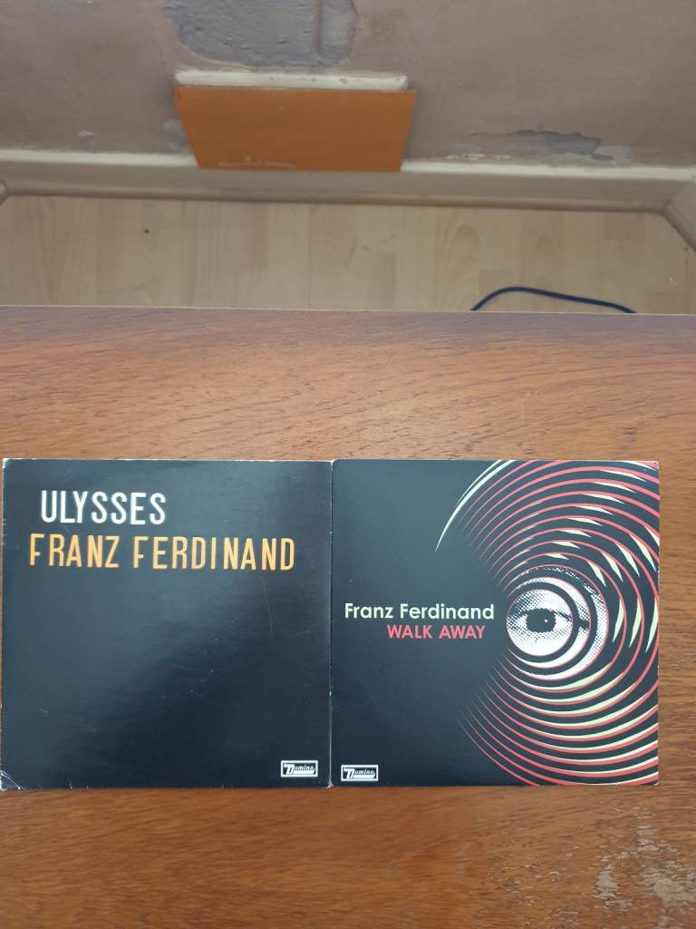 FRANZ FERDINAND 7 INCH SINGLES 