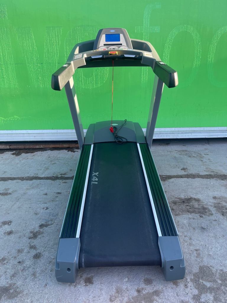 Matrix Fitness commercial T50x-u Treadmills 