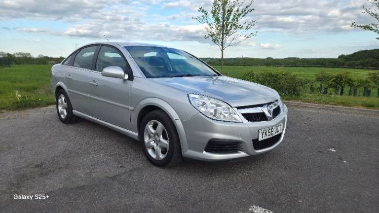 Vauxhall, VECTRA, Hatchback, 2008, Manual, 1910 (cc), 5 doors