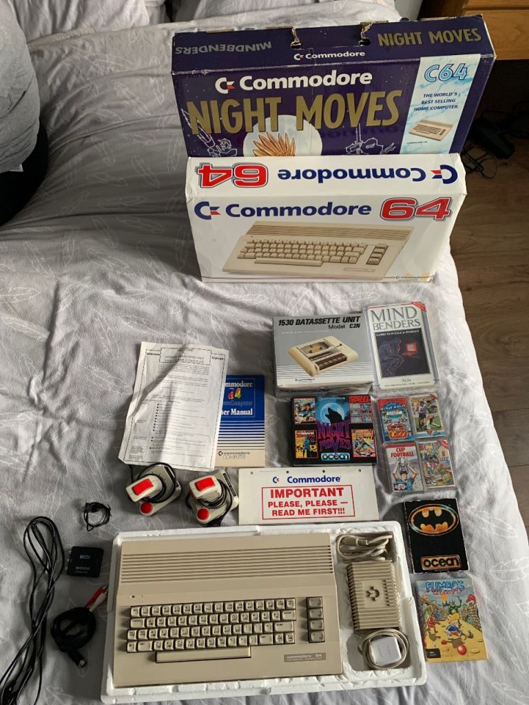 Commodore 64 bundle with color 14”crt