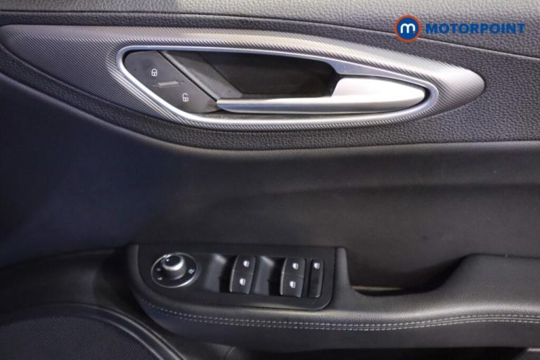 2018 Alfa Romeo Giulia 2.0 TB 280 Veloce 4dr Auto Saloon Petrol Automatic