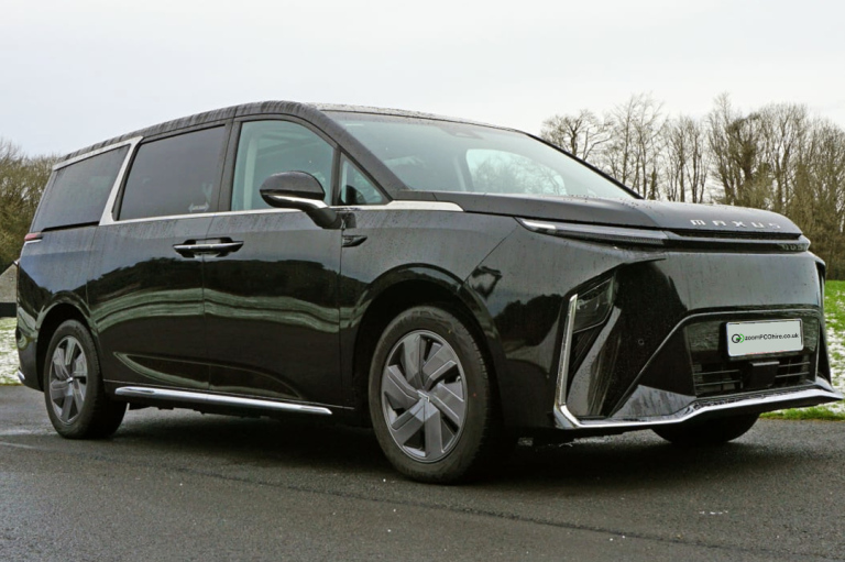 PCO Car Hire Rent to Buy 7 8 9 Seater Tesla Mercedes BMW UberXL Exec Lux Wheely Blacklane