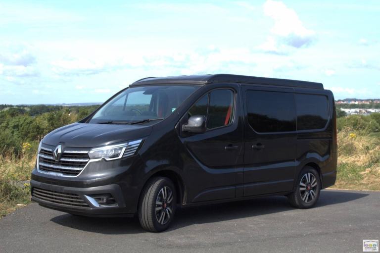 2026 Renault Trafic Auto  part conversion
