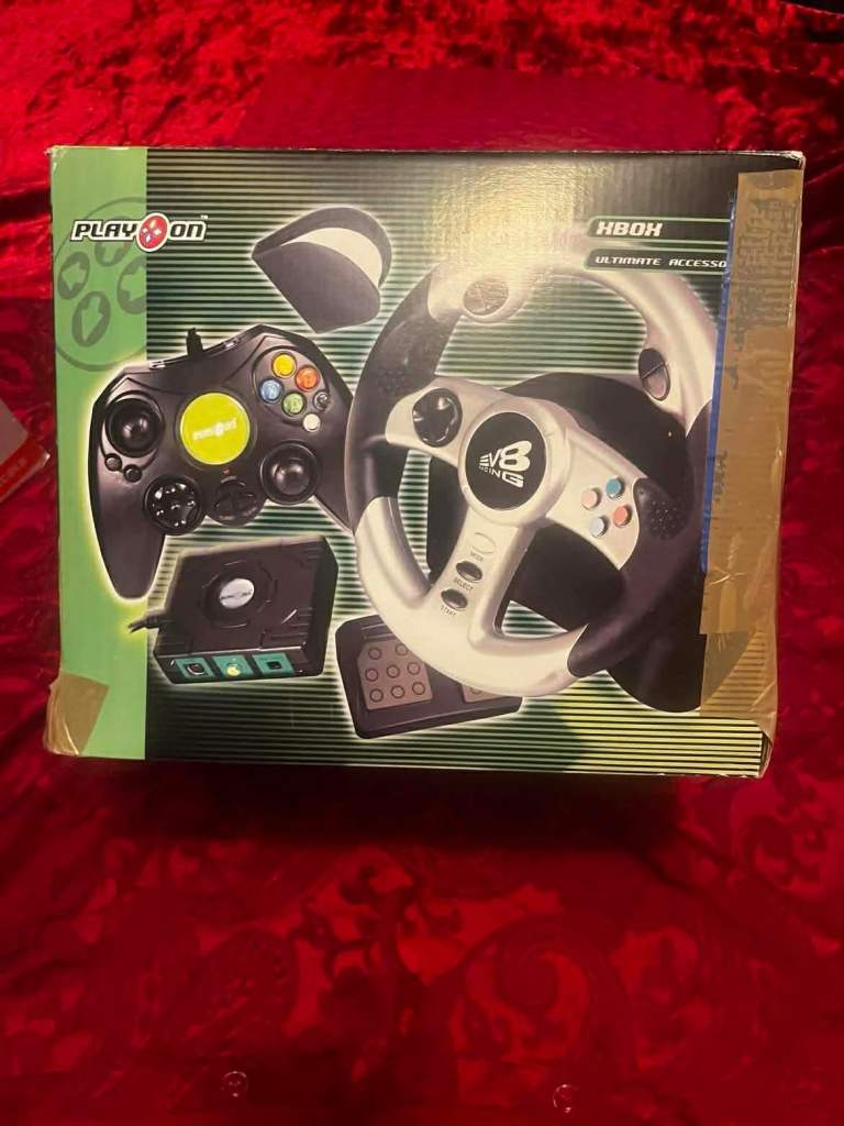 Racing wheel and pedals 