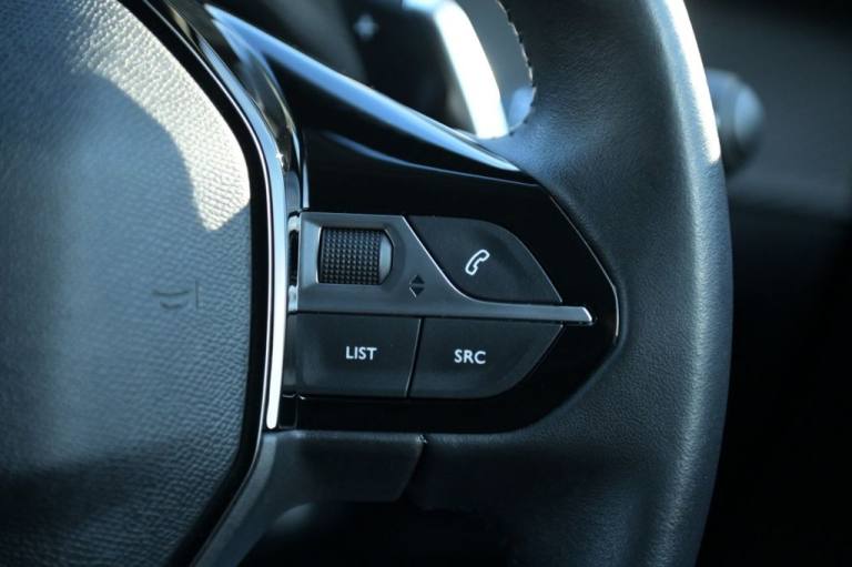 2023 Peugeot 208 1.2 PureTech Allure Premium + Hatchback 5dr Petrol EAT Euro 6 (s/s) (130 ps Hatc...