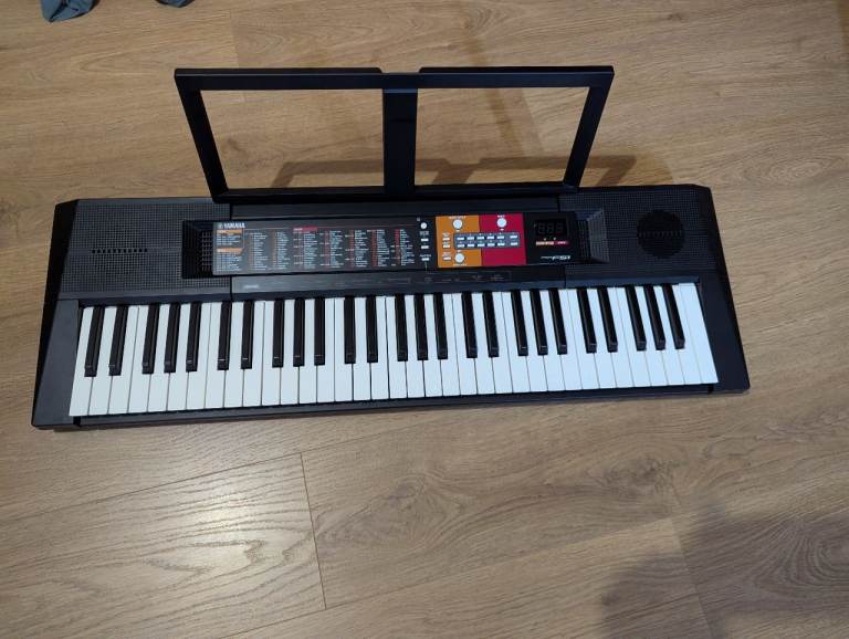 Keyboard Yamaha 