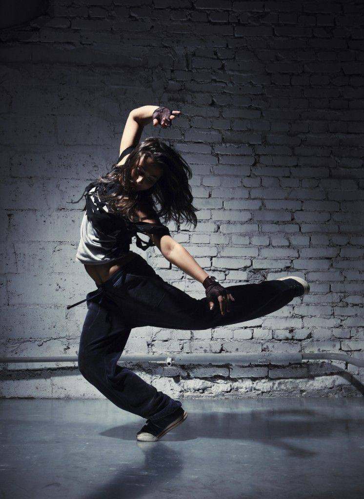 Street dancers needed