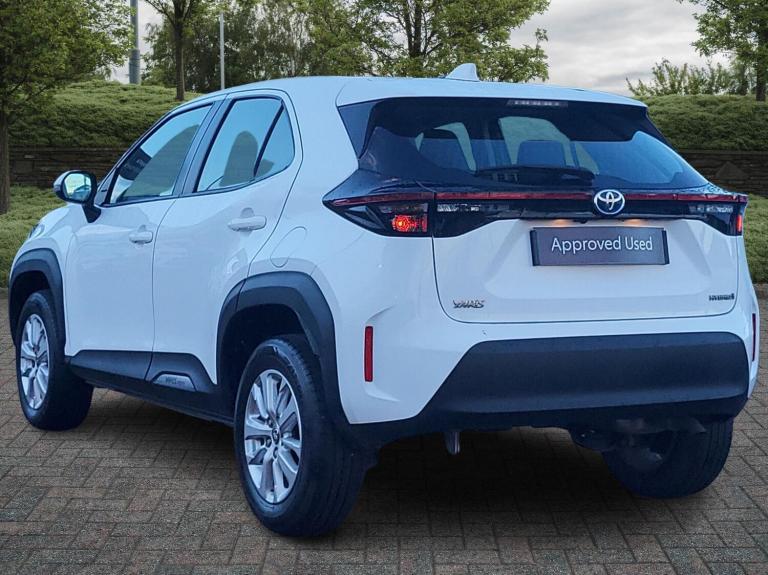 2023 Toyota Yaris 1.5 Hybrid Icon 5dr CVT Estate Hybrid Automatic