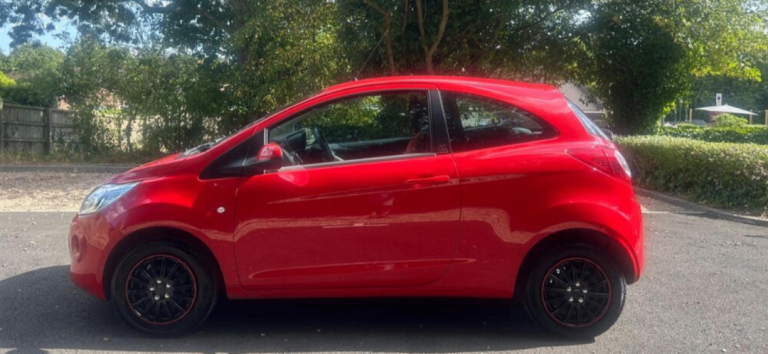Ford, KA, Hatchback, 2015, Manual, 1242 (cc), 3 doors