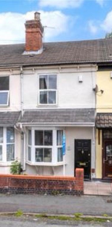 2 BED HOUSE TO RENT - OFF NEWHAMPTON ROAD  
