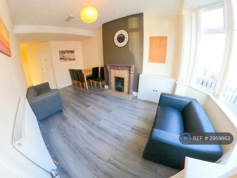 1 bedroom in Stanley Road, Coventry, CV5 (#2959863)
