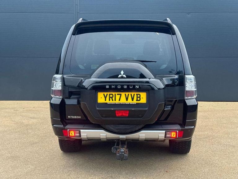 MITSUBISHI SHOGUN 3.2 DI-DC SG3 Auto 4WD Euro 6 5dr LWB 2017