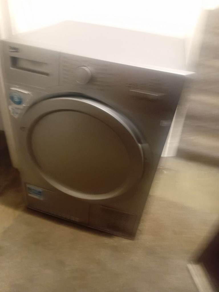 Tumble dryer like new