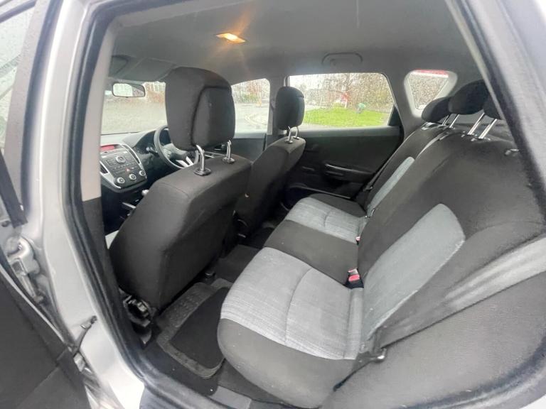 2010 Kia Ceed 1.6 CRDi 1 Euro 4 (s/s) 5dr HATCHBACK Diesel Manual