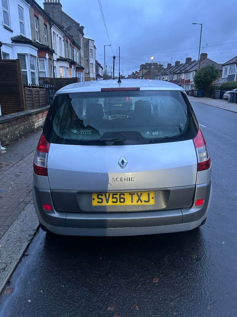 Renault  Scenic Dynamique Vvt A 2006, hatchback, 1598 (cc), 5 doors