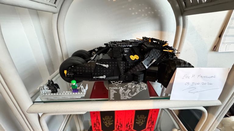 Lego Set 76240 ~ Batmobile Tumbler.