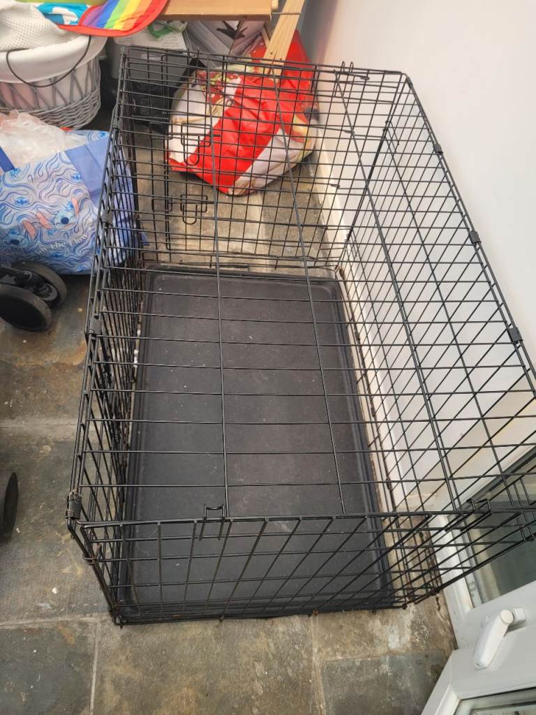 Large dog crate - possible local delivery 