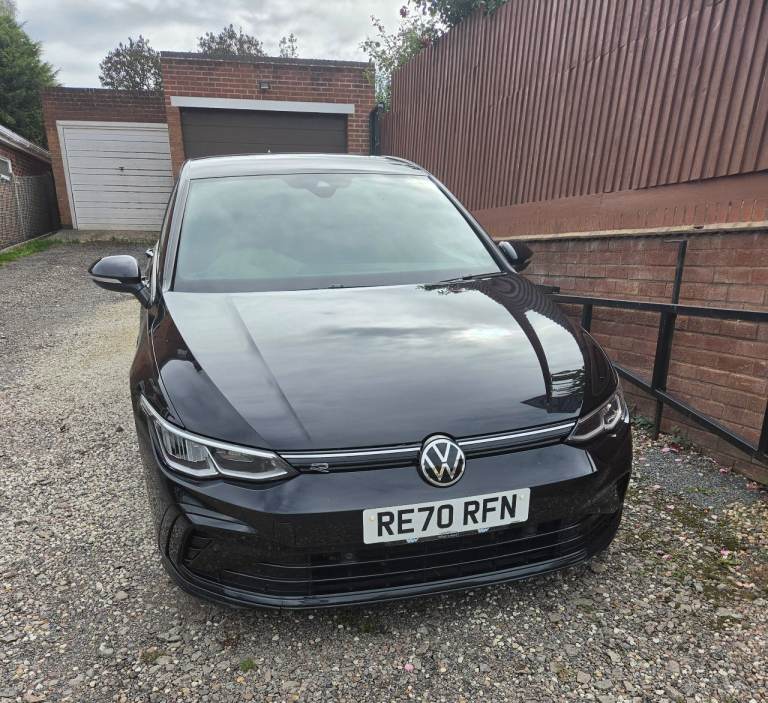 VW Golf R Line ETSI 