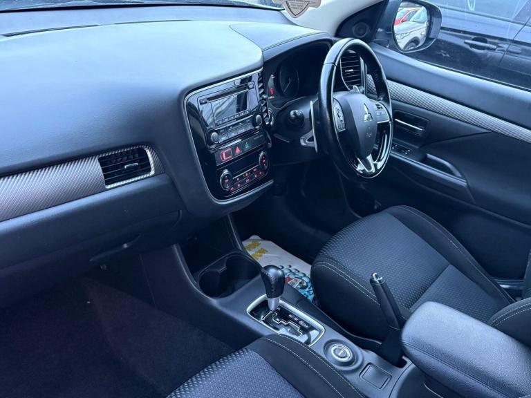 2016 Mitsubishi Outlander 2.2 DI-D GX3 5dr Auto ESTATE DIESEL Automatic