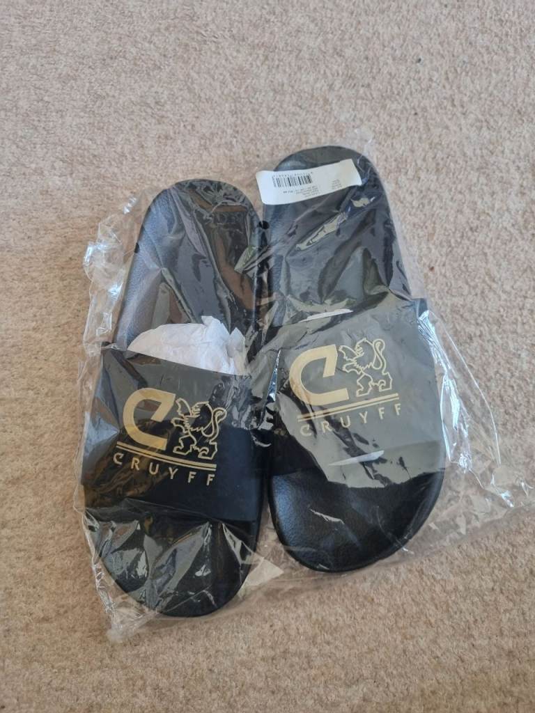 Cruyff Sport Slide Sandals – Black/Gold, UK 10 / EU 44, Brand New