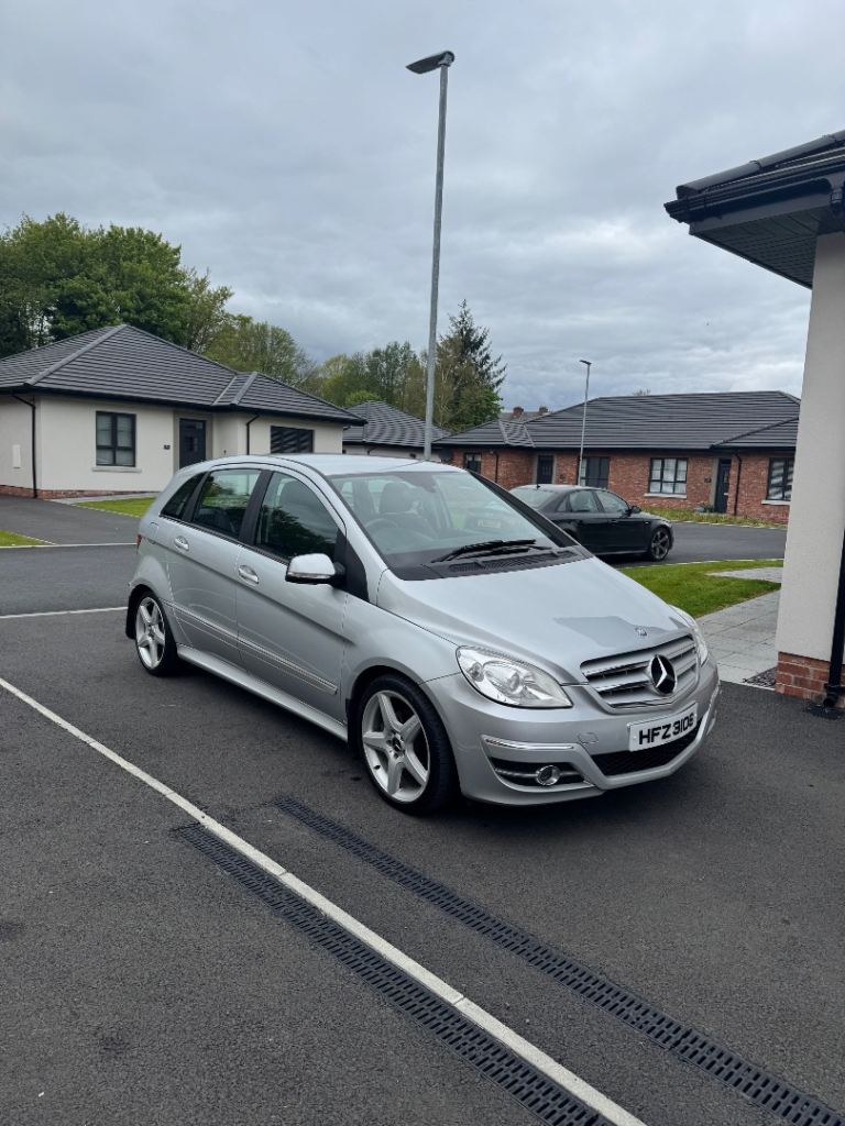 Mercedes-Benz, B CLASS, MPV, 2011, Semi-Auto, 1991 (cc), 5 doors