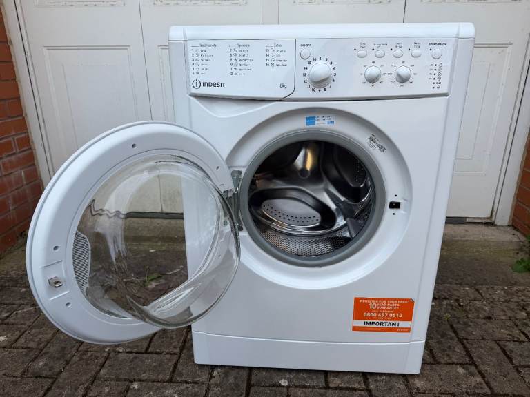 INDESIT IWC 81483 W UK N Washing Machine, I'm happy to deliver in Bristol for free.