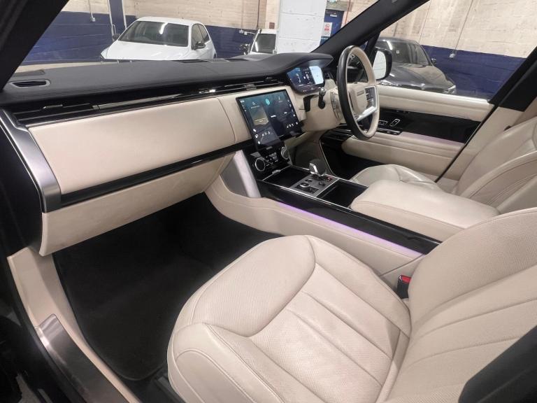 2022 Land Rover Range Rover 3.0 P400 MHEV HSE Auto 4WD Euro 6 (s/s) 5dr ESTATE Petrol Automatic