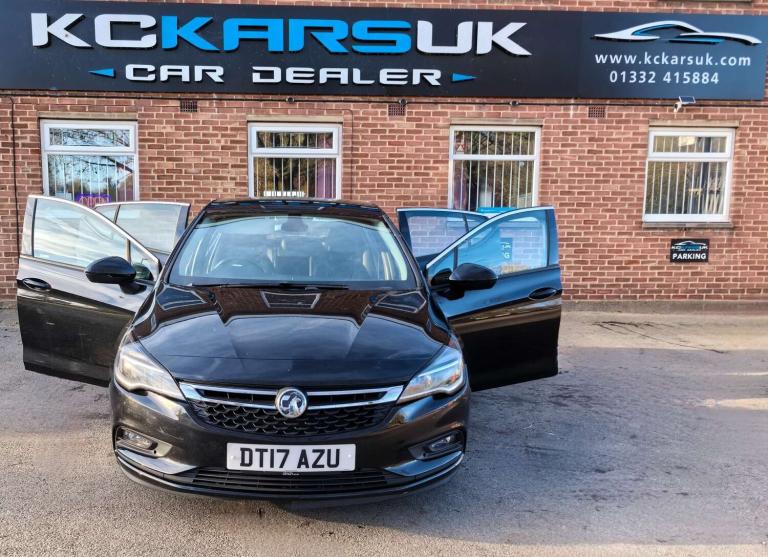 2017 Vauxhall Astra 1.4 Astra Elite Nav T 5dr - Full Service History - High Spec! Hatchback Petro...