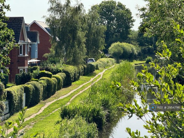 1 bedroom in Wyndham Wood Close, Fradley, Lichfield, WS13 (#2954796)