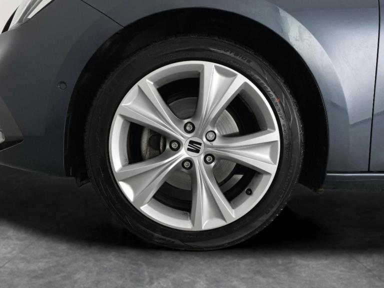 2023 SEAT Leon 1.5 TSI EVO FR Hatchback 5dr Petrol Manual Euro 6 (s/s) (130 ps) - NAV - CR Hatchb...