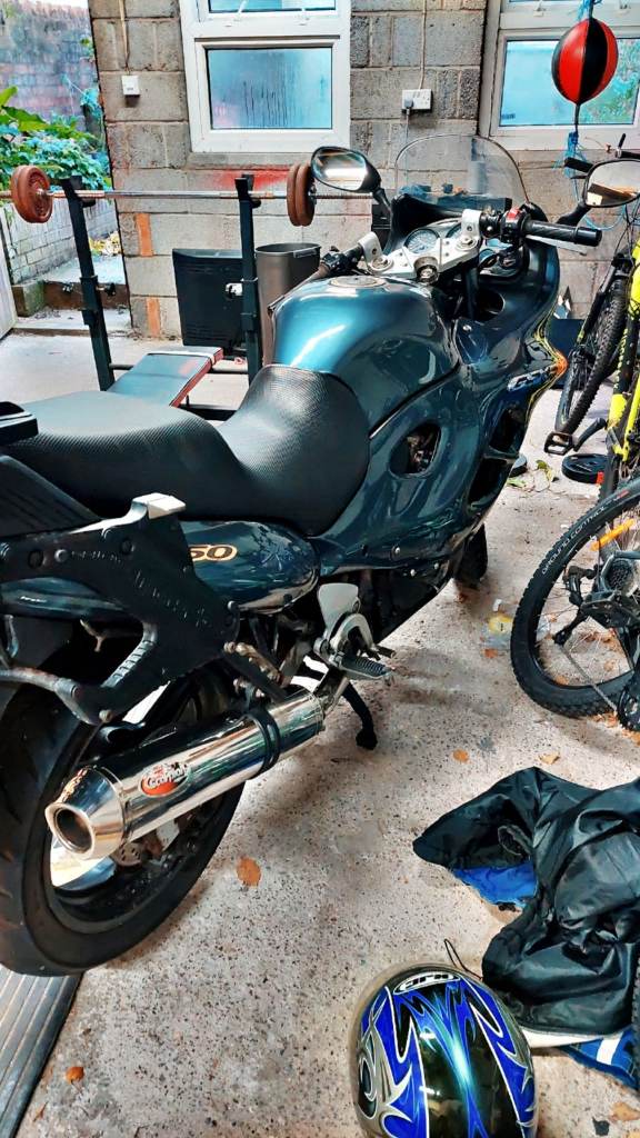 Suzuki, GSX, 1999, 750 (cc