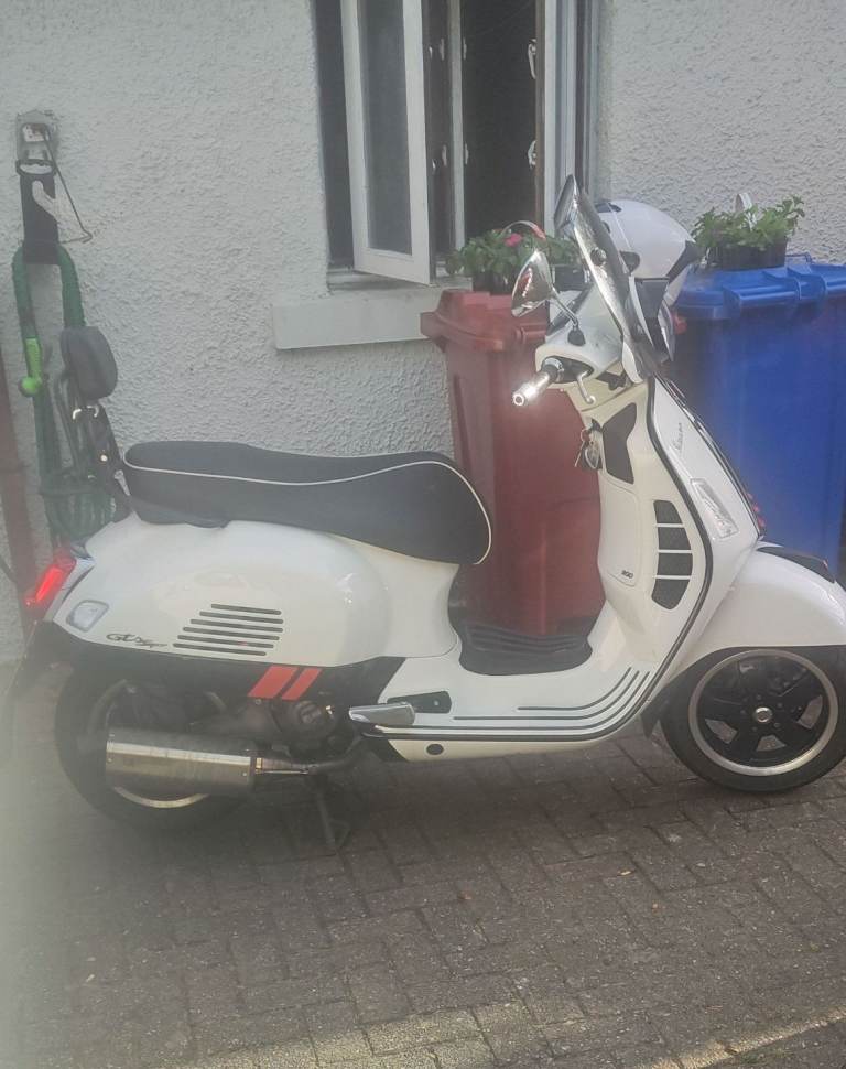 VESPA 300 GTS Super - 2019